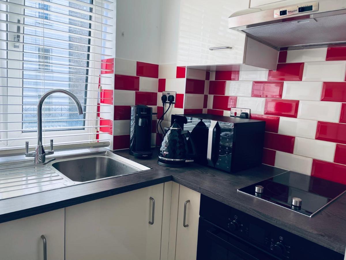 Central London Stylish Newly Decorated Studio Flat Eksteriør billede